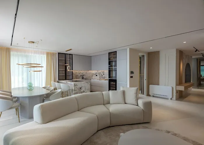 Vista Magica With Swimming Pool Apartment