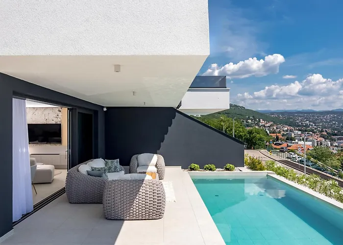 Vista Magica With Swimming Pool *